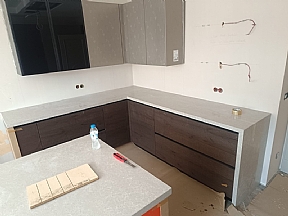 Estetik ve Kullanışlı Kulpsuz Mutfak Dolabı Renkleri